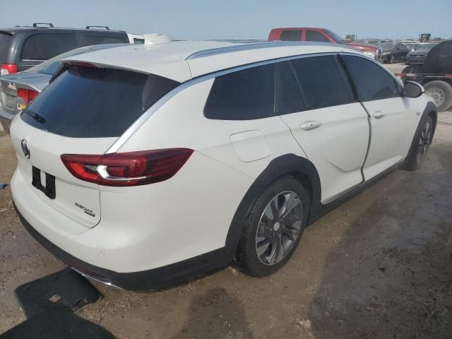 2019 Buick Regal Tourx Essence