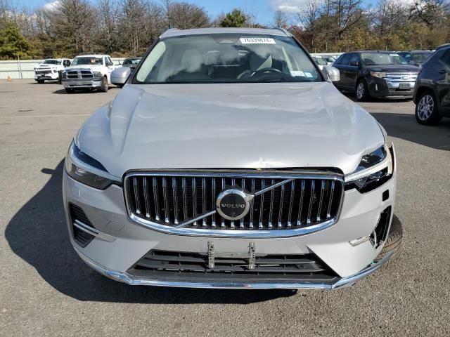 2022 Volvo XC60 B6 Inscription