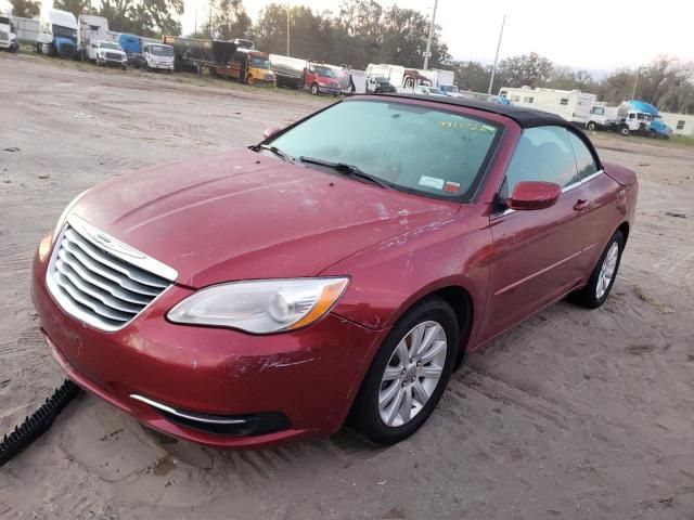 2014 Chrysler 200 Touring