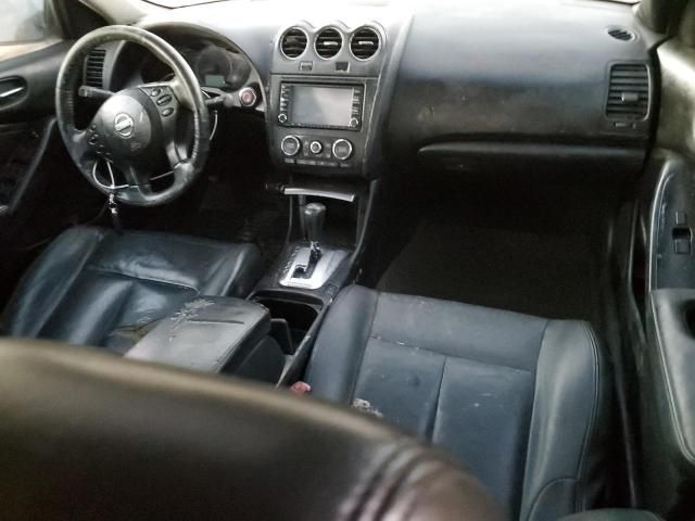 2010 Nissan Altima Base