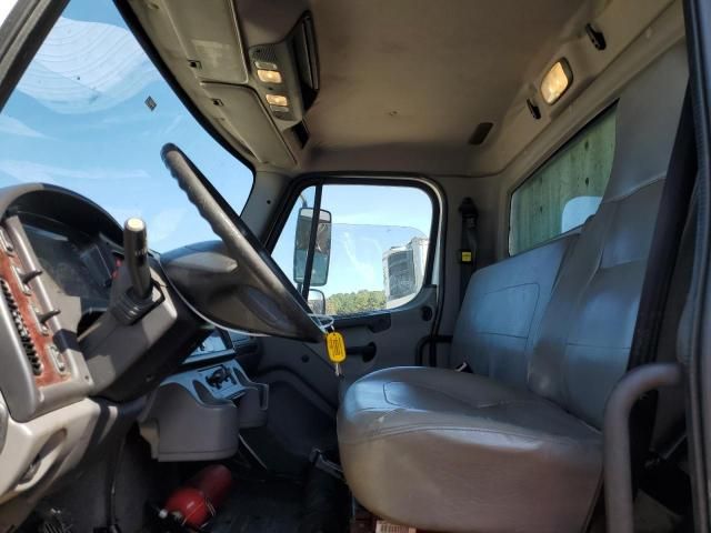 2013 Freightliner M2 106 Medium Duty