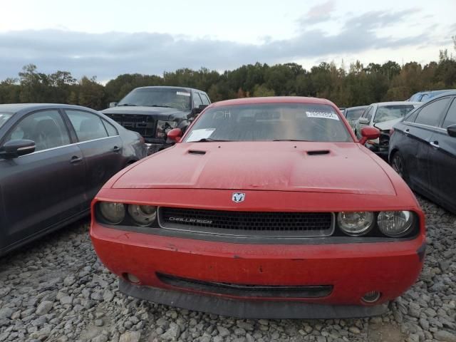 2009 Dodge Challenger SE