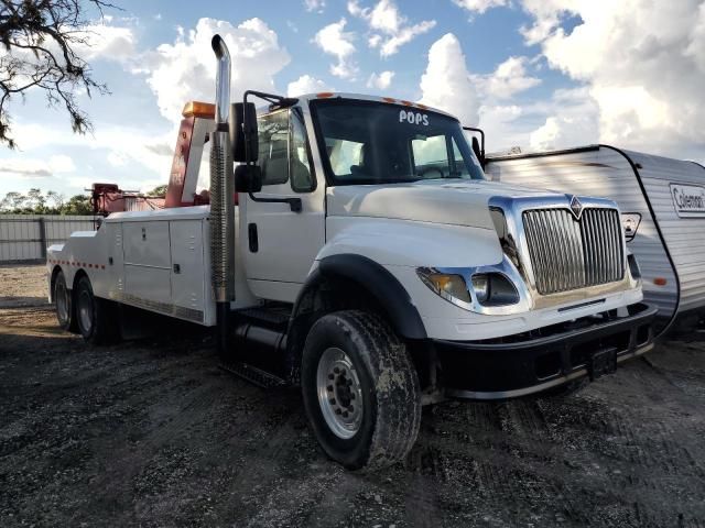 2004 International 4000 4300