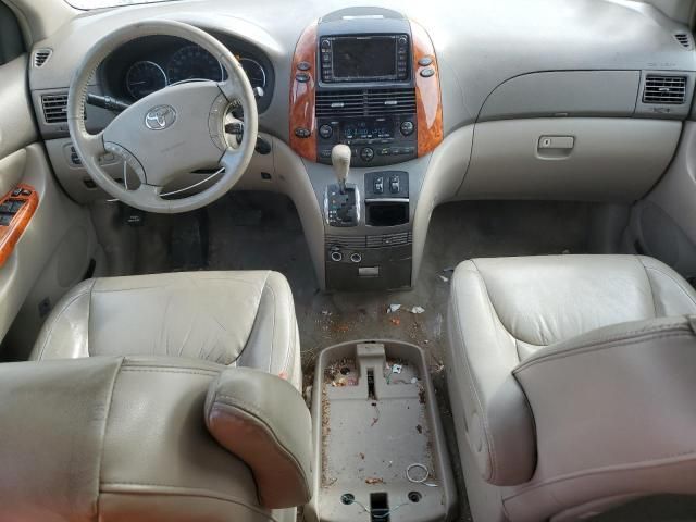 2008 Toyota Sienna XLE