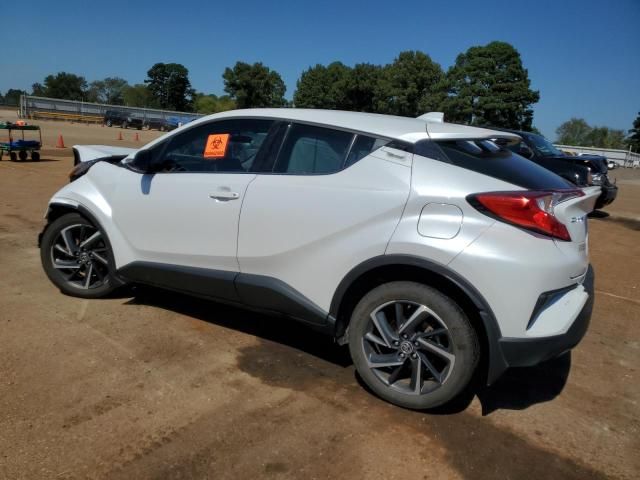 2022 Toyota C-HR XLE