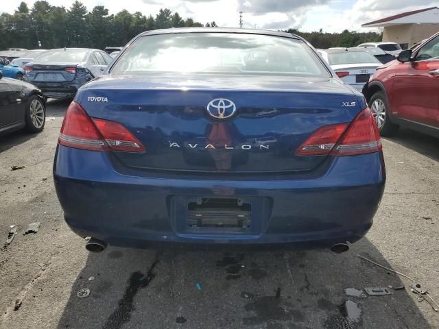 2008 Toyota Avalon XL