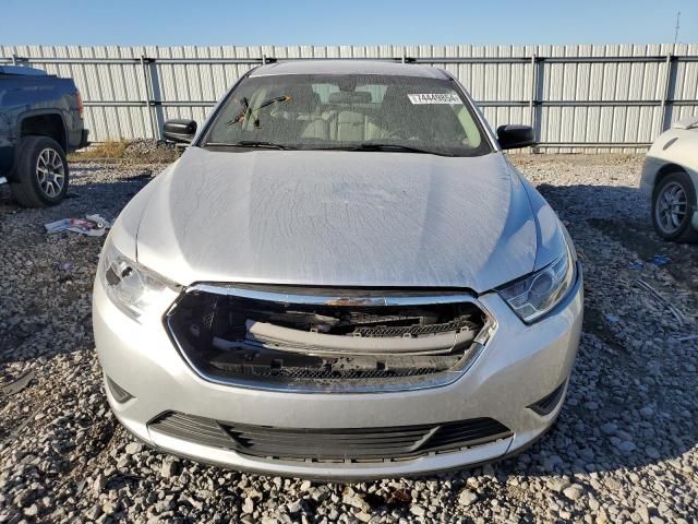 2018 Ford Taurus SE