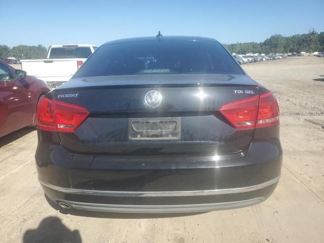 2013 Volkswagen Passat SEL