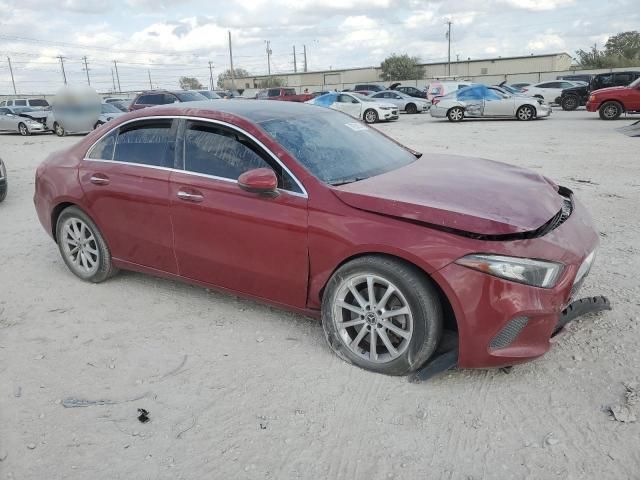 2021 Mercedes-Benz A 220