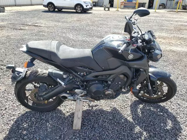 2019 Yamaha MT09