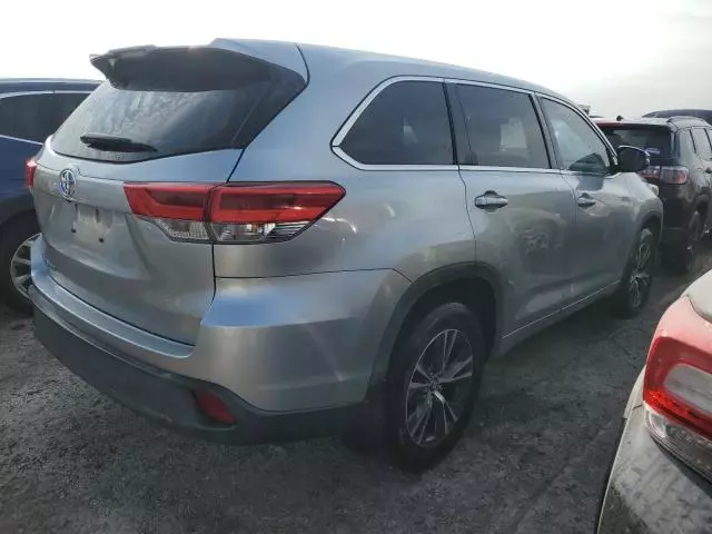 2018 Toyota Highlander LE