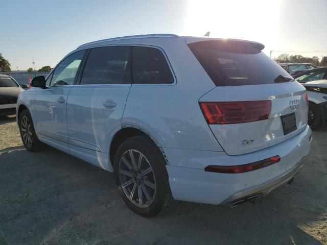 2018 Audi Q7 Prestige