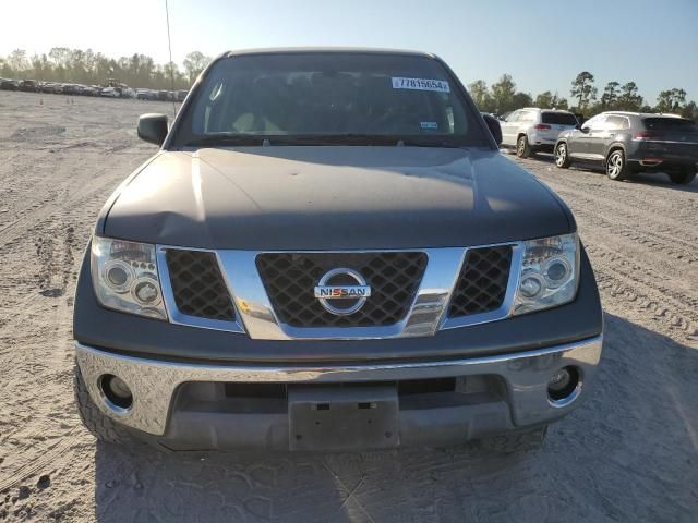 2005 Nissan Frontier Crew Cab LE