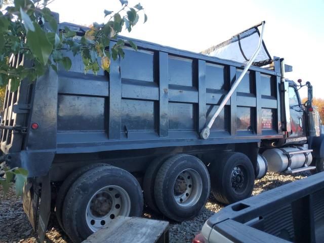 1997 Western Star Conventional 4900E