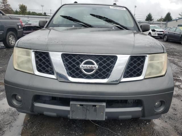 2006 Nissan Pathfinder LE