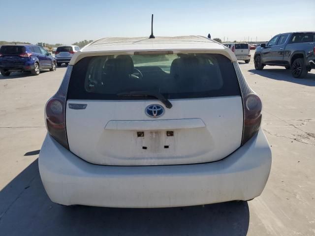 2013 Toyota Prius C