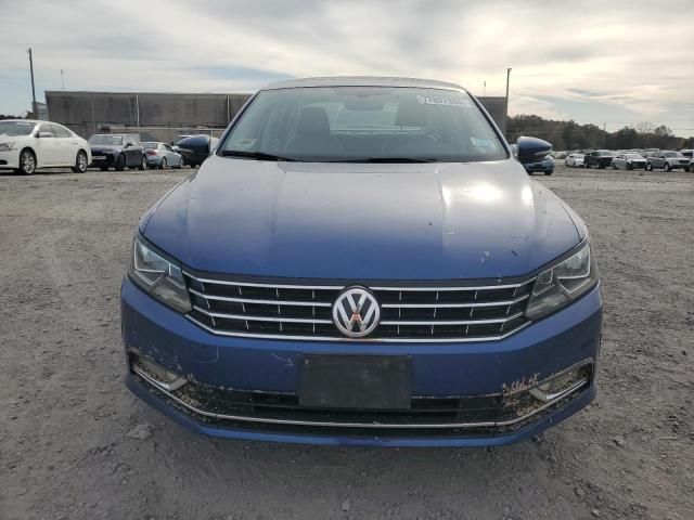 2016 Volkswagen Passat SE