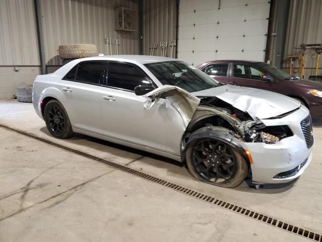 2019 Chrysler 300 Touring