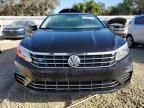 2017 Volkswagen Passat R-Line