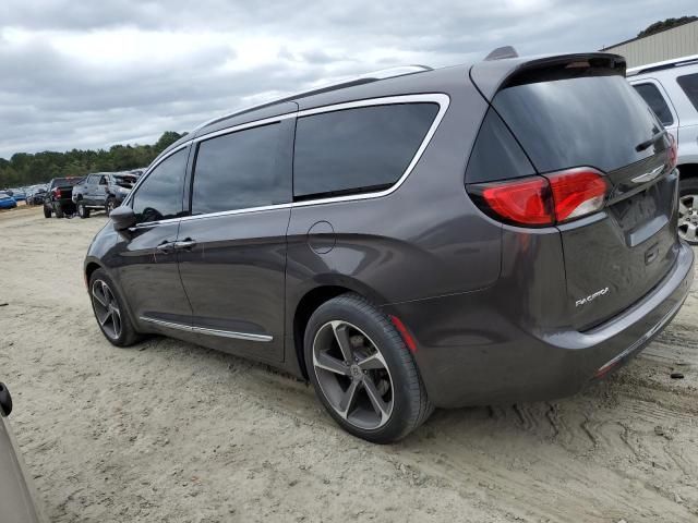 2017 Chrysler Pacifica Touring L Plus