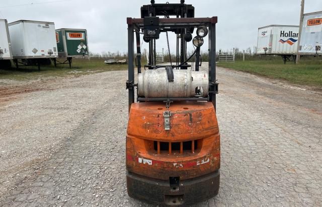 2004 Toyota Forklift