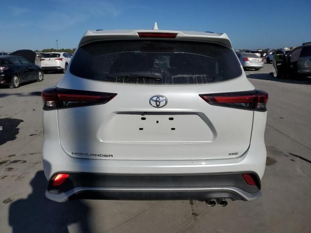 2024 Toyota Highlander LE