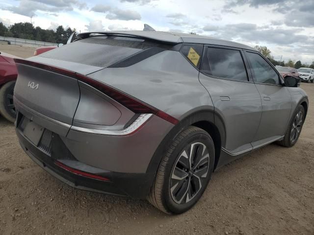 2022 KIA EV6 Light