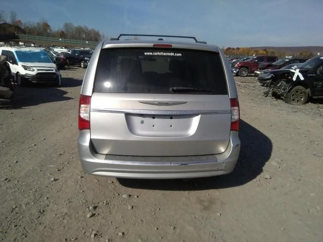 2011 Chrysler Town & Country Touring