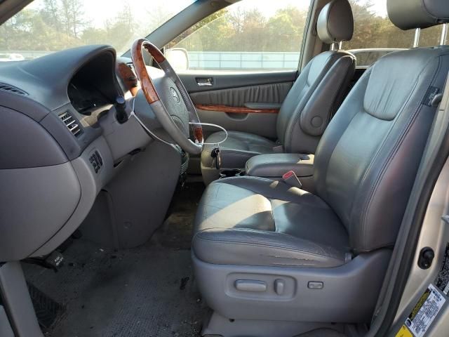 2006 Toyota Sienna XLE