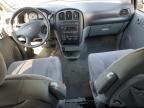 2005 Dodge Grand Caravan SE