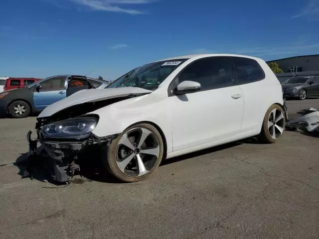 2011 Volkswagen Golf