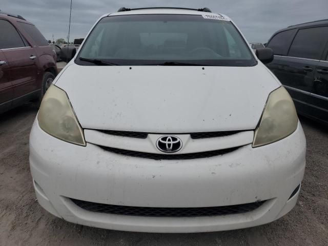 2007 Toyota Sienna CE