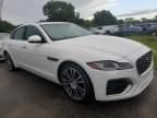 2022 Jaguar XF SE