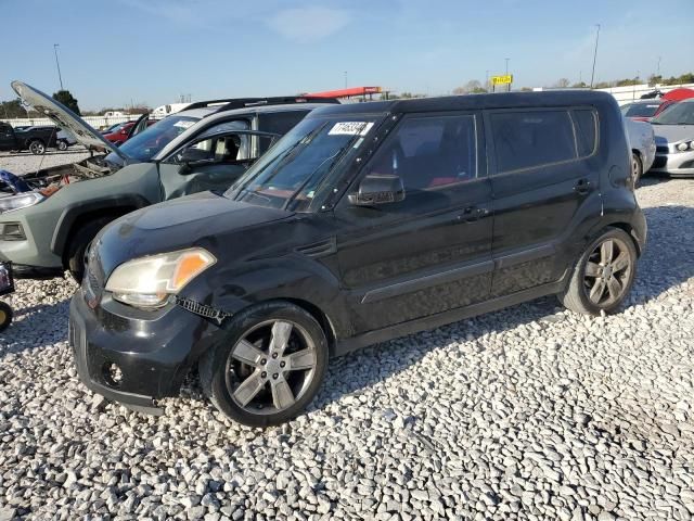 2011 KIA Soul +