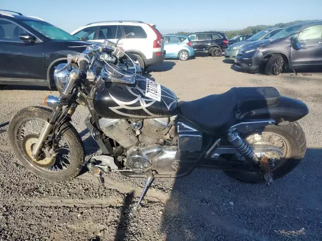 2003 Honda VT750 DC