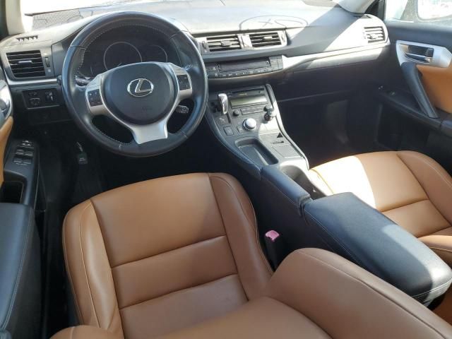 2013 Lexus CT 200