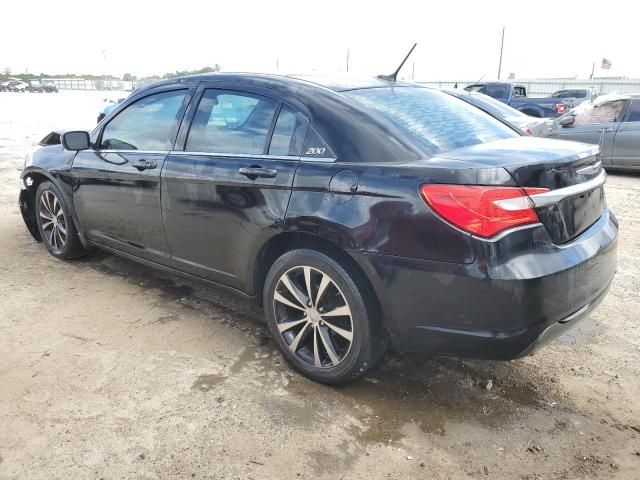 2012 Chrysler 200 Touring