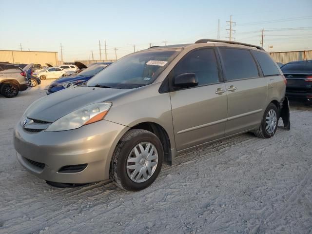 2009 Toyota Sienna CE