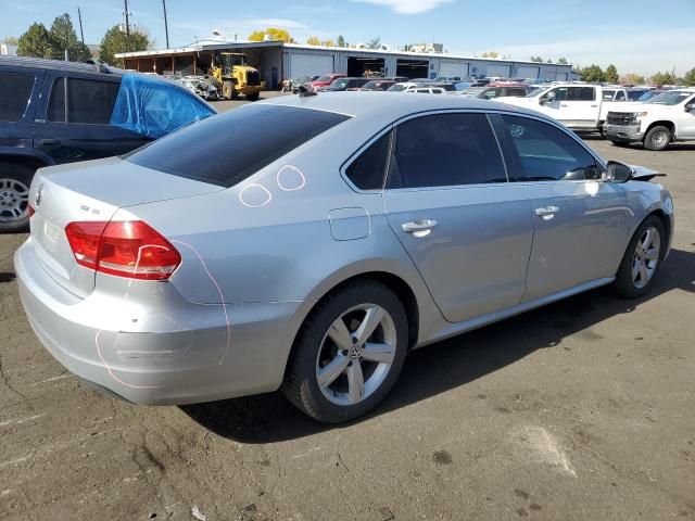 2012 Volkswagen Passat SE