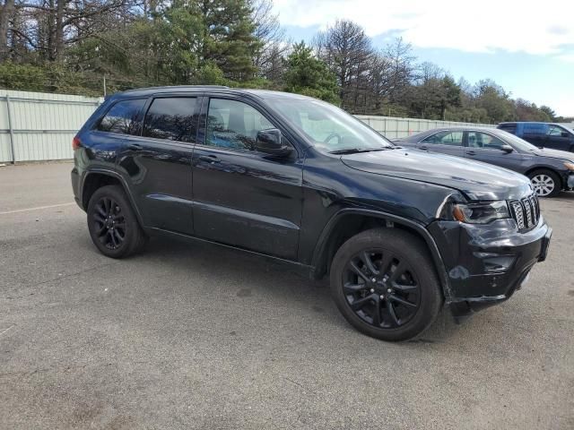 2020 Jeep Grand Cherokee Laredo