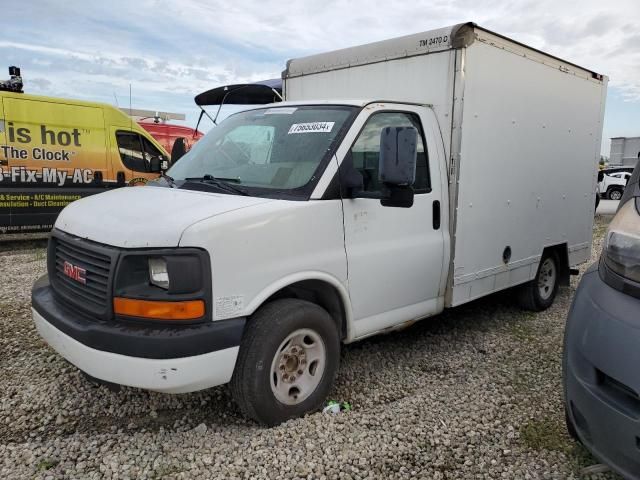 2010 GMC Savana Cutaway G3500