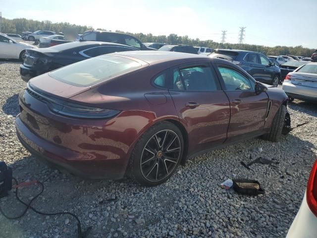 2023 Porsche Panamera Base