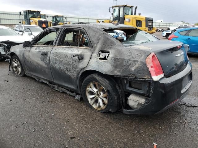 2016 Chrysler 300 Limited