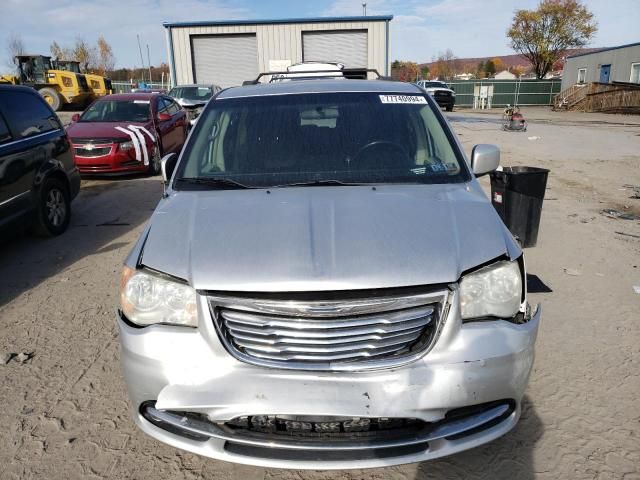 2011 Chrysler Town & Country Touring