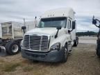 2015 Freightliner Cascadia 125