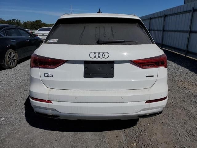 2021 Audi Q3 Premium 40