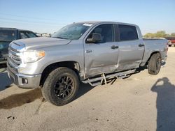 Salvage cars for sale from Copart Chicago: 2016 Toyota Tundra Crewmax SR5