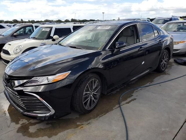 2023 Toyota Camry XLE