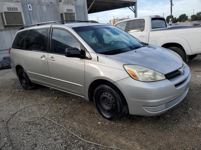 2005 Toyota Sienna CE