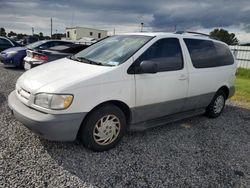 2000 Toyota Sienna CE en venta en Riverview, FL